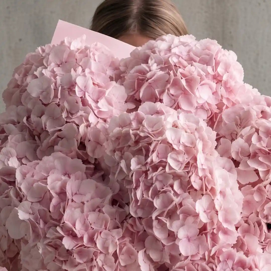 Close-up of a pink hydrangea bouquet by IFIORA florist, Warsaw (Mokotów, Poland)