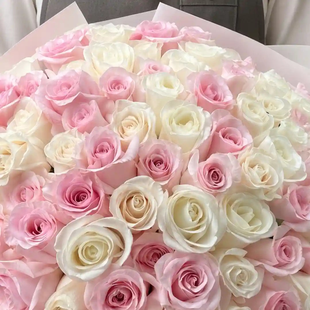 Close-up: Pink and white rose bouquet